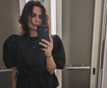 Copertina di “I miei genitori facevano orge in casa, poi mi volevano vergine al matrimonio. Quando ho lasciato i Testimoni di Geova mi hanno ‘cancellata’”: la storia di Martina Pucciarelli