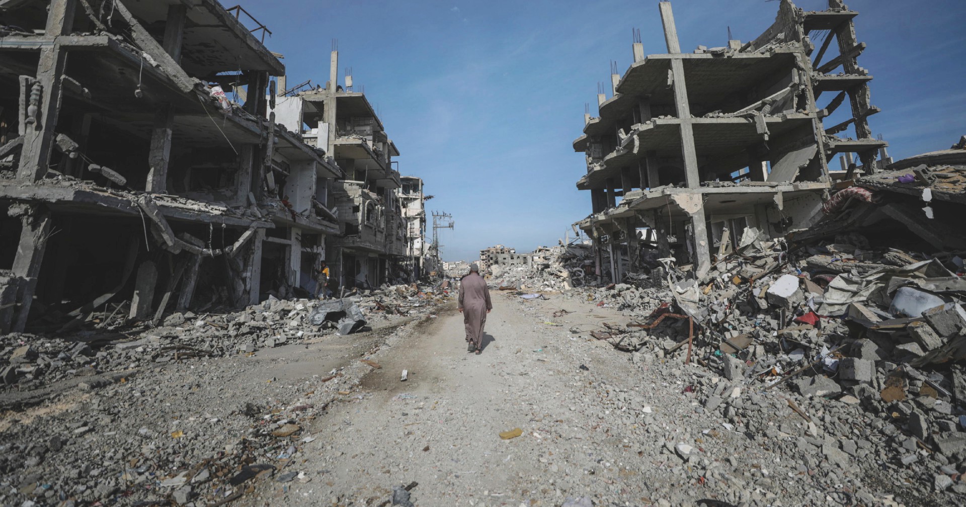“A Gaza ci hanno tolto case e dignità. Due anni a desiderare che il 7 ottobre non fosse mai successo. Ora in Italia per raccontare la Palestina e il mio popolo”