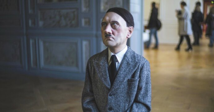 Gli ultimi 4 denti di Hitler