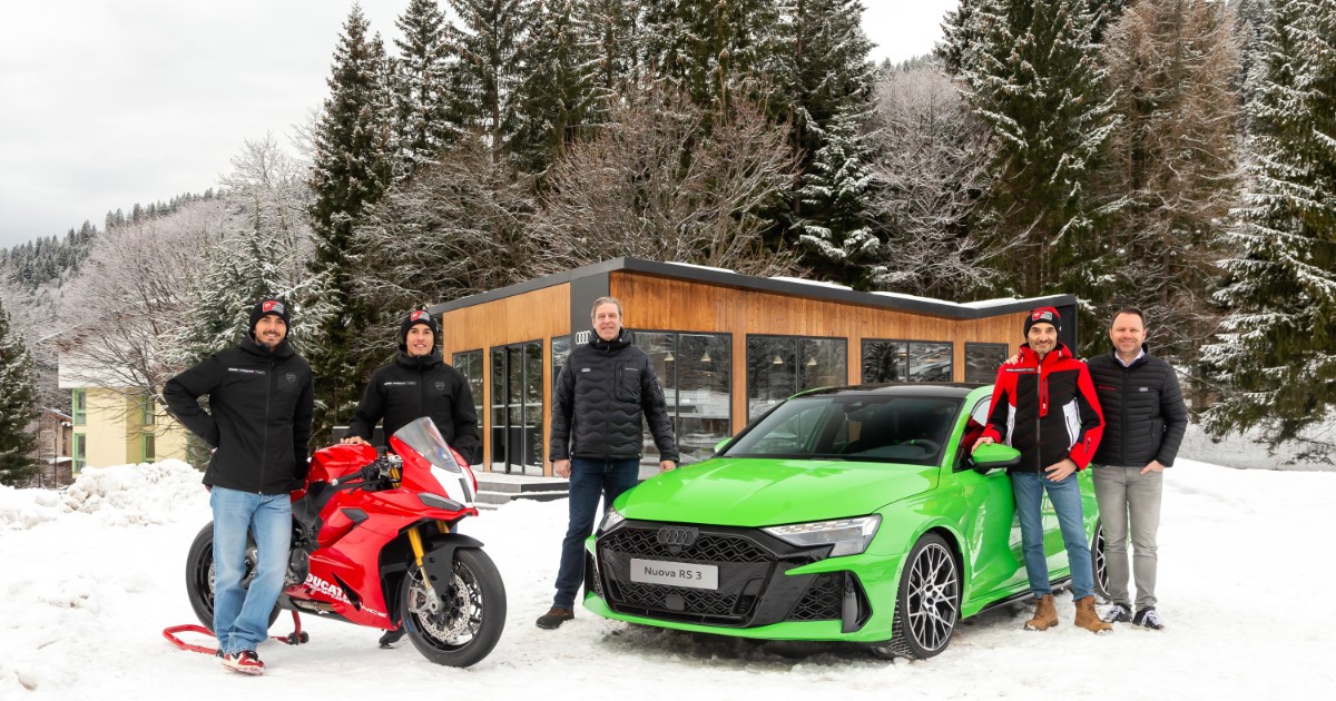 Audi RS3, il test drive a Madonna di Campiglio con Pecco Bagnaia e Marc Marquez