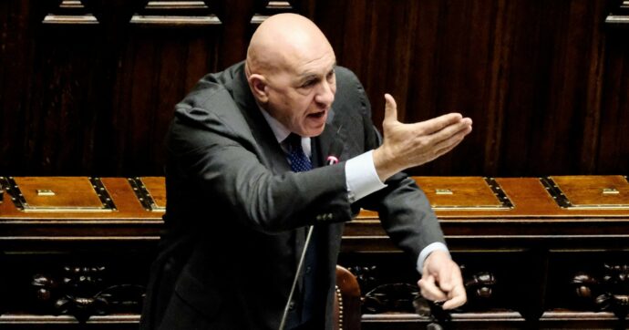 Crosetto: “5% in armi: cifra irraggiungibile. Spero sia l’ultimo aiuto per Kiev”