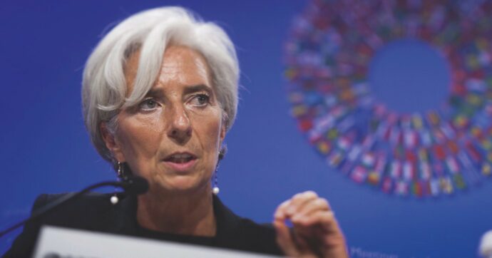 “Prepariamoci”: la Ue reagisce, ma vuol trattare