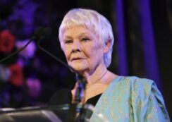 Copertina di “Sto perdendo la vista, non riesco a vedere e rischio di sbattere e cadere”: la rivelazione di Judi Dench, affetta da degenerazione maculare