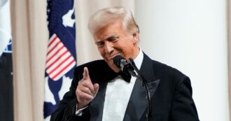 Copertina di The Donald vs Deep State. La stessa mossa del 2017