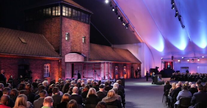 Giornata della Memoria, la diretta – Il presidente tedesco a Musk: “Responsabilità non ha fine, venga a parlare con i sopravvissuti”