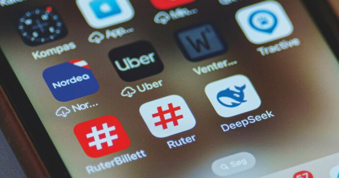 Fenomeno DeepSeek: ora il costo di queste tecnologie sarà accessibile a tutti