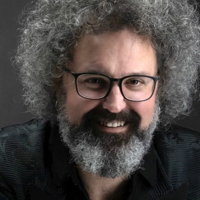 Sanremo 2025, la storia della mamma di Simone Cristicchi: “La scienza non riesce a spiegarsi certi risvegli, ma riesce a fare i suoi miracoli”