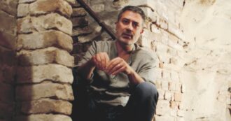 Copertina di “Letteratura è mettere la merda e Dio insieme”