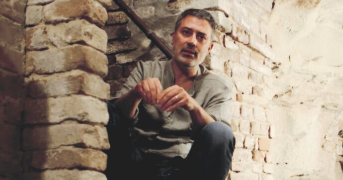 “Letteratura è mettere la merda e Dio insieme”