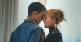 Copertina di Sesso, potere e fusa tra una manager e l’aitante stagista