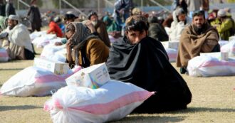 Copertina di Kostas Moschochoritis (Intersos): “Libano, Yemen e Afghanistan. Senza fondi Usa alle Ong è finita”