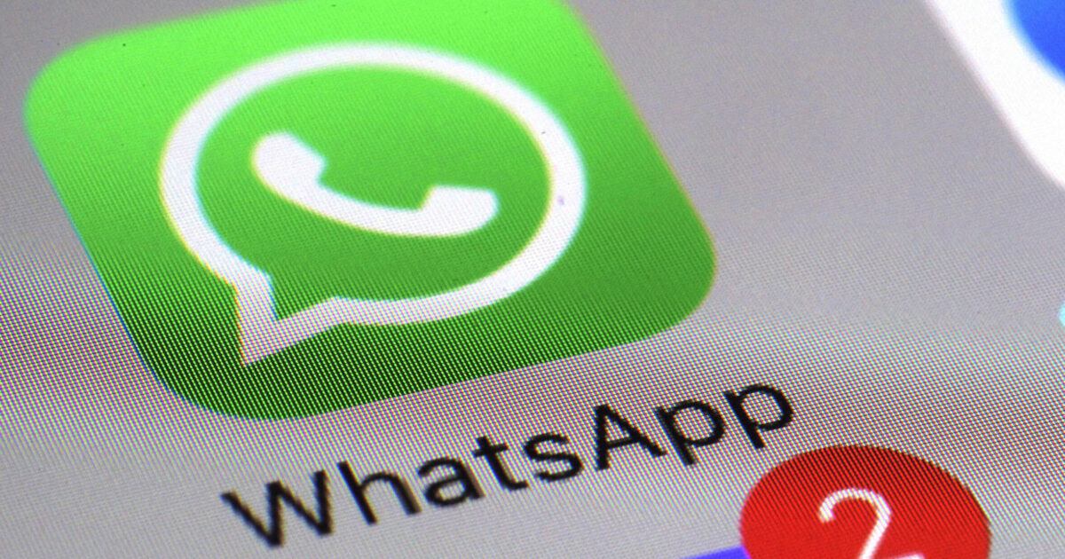 “Whatsapp introduce la terza spunta blu per informarti degli screenshot”: ecco come stanno davvero le cose