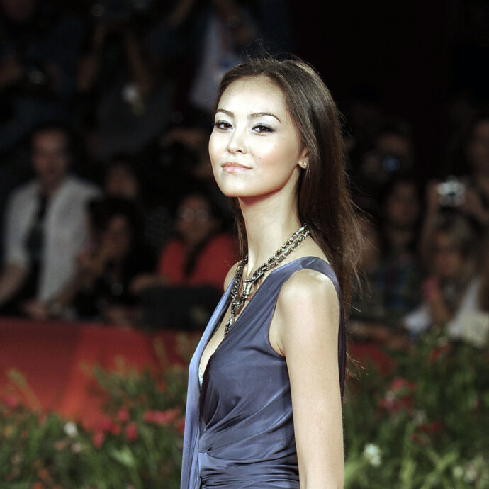 “Stroncata da una polmonite, si è ammalata mentre era in vacanza con la famiglia e non si è più ripresa”: è morta a 48 anni l’attrice Barbie Hsu