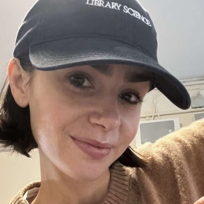 Non solo Lily Collins, ecco le celebrità che hanno avuto figli con la ‘maternità surrogata’ : “Dirlo è molto importante per ‘normalizzare’ questa via”