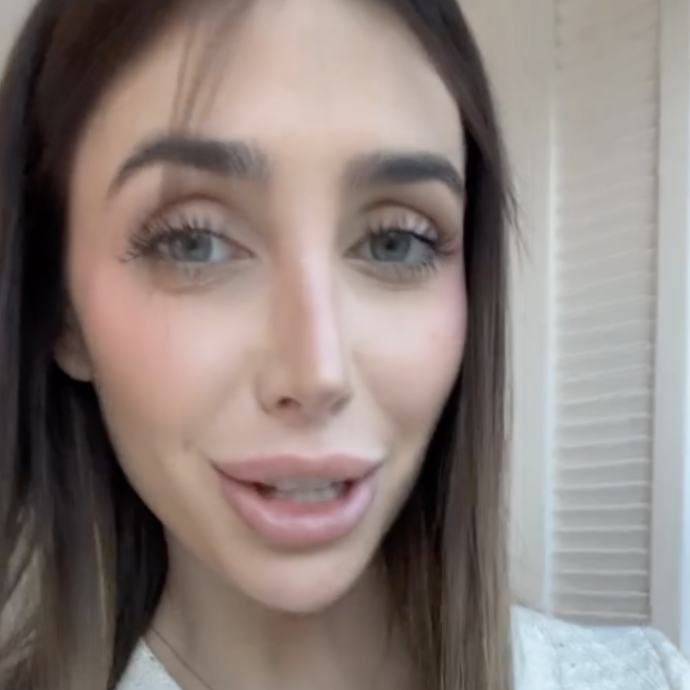 “Sono stata contattata anch’io da Fedez che era ancora sposato ufficialmente. All’inizio per un podcast poi le conversazioni sono diventate più personali”: ecco cosa sostiene Michelle Comi