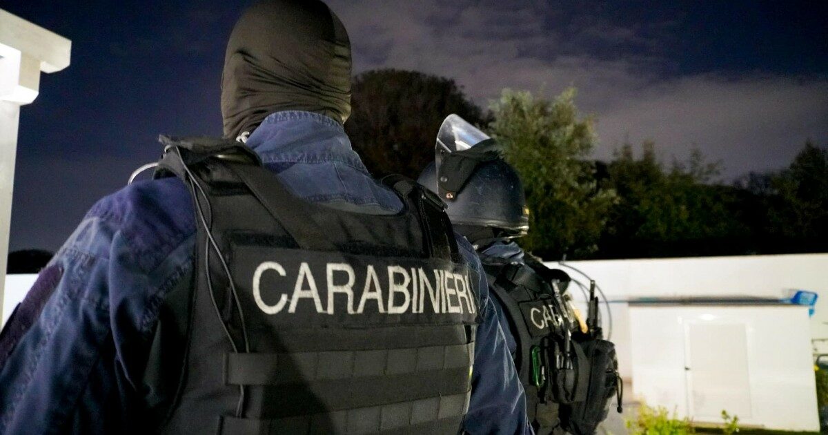 ‘Ndrangheta, traffico internazionale di droga con base a Roma: 28 arresti ‘Ndrangheta, traffico internazionale di droga con base a Roma: 28 arresti