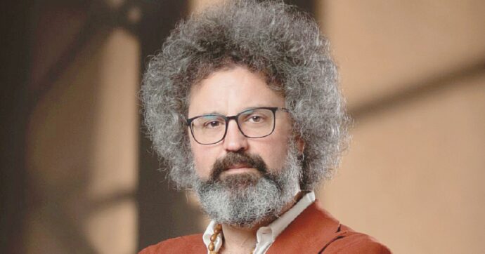 “Canto l’amore più puro: quello di un figlio per il genitore  fragile”