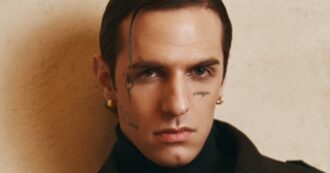 Copertina di Sanremo 2025, Achille Lauro: “La mia vita folle sul raccordo a Roma. Passavo da essere contento e libero a ritrovarmi in situazioni molto difficili” – IL VIDEO