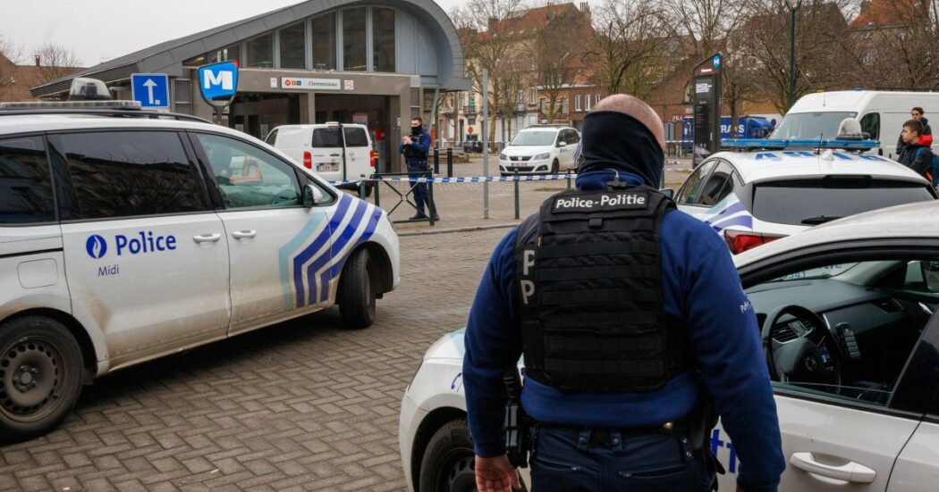 Terza sparatoria in 24 ore a Bruxelles: due uomini aprono il fuoco nel quartiere di Anderlecht. Una persona ferita