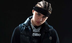 Copertina di “Parteciperò al Festival di Sanremo al posto di Emis Killa”: Rondosasosa mette un po’ di pepe sul palco dell’Ariston, ma è troppo tardi