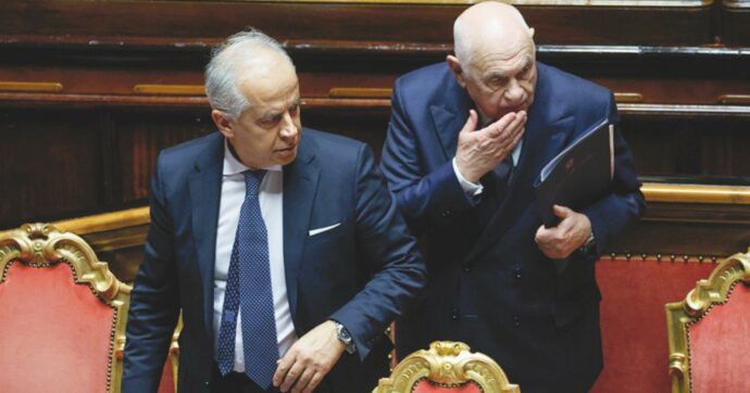 L’Italia denunciata all’Aja. Tajani: “Indagate la Cpi”. L’Ue la difende