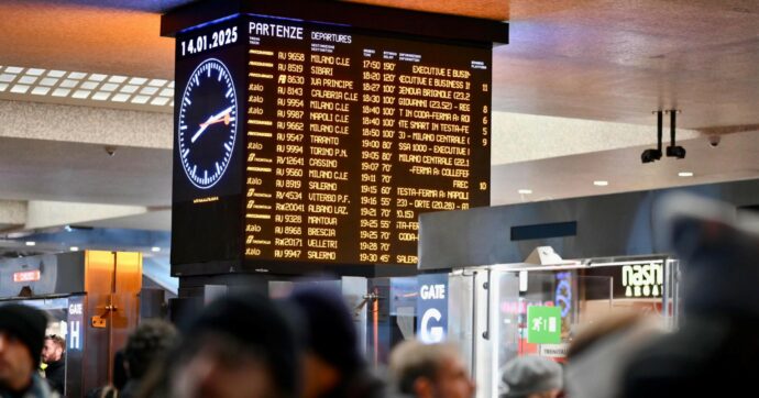 Treni, nuovi ritardi sino a oltre 2 ore al nodo di Bologna