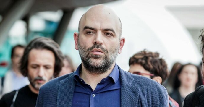 “Saviano fa schifo”: le chat FdI rilanciate online dallo scrittore