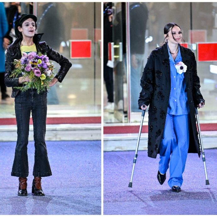 Sanremo 2025, le pagelle ai look del Green Carpet: Tony Effe a petto nudo sotto la pelliccia, Francesca Michielin in “pigiama” e con le stampelle – FOTO
