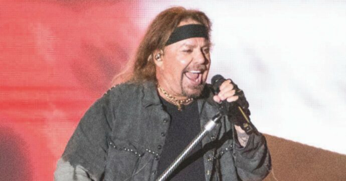 L’aereo del cantante dei Mötley Crüe, Vince Neil, si schianta in Arizona