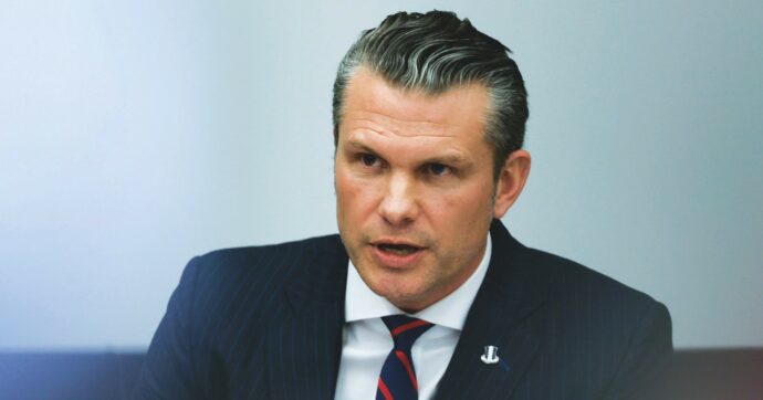 Nato, Hegeseth chiarisce: difendere l’Est è compito dell’Ue