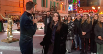 Copertina di “Sono inca***ta, che modi sono?”, “Ci hai messo troppo ad arrivare”: Francesca Michielin “liquidata” da Cattelan al DopoFestival. Gag preparata o tutto vero?