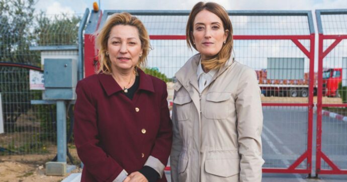 Hamas: “Pronti a liberare domani i tre ostaggi”