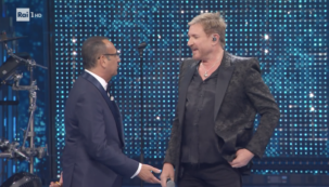 Copertina di “You’re just like Carlo Conti”: l’incredibile gaffe del traduttore dei Duran Duran a Sanremo 2025. Ecco cosa ha detto