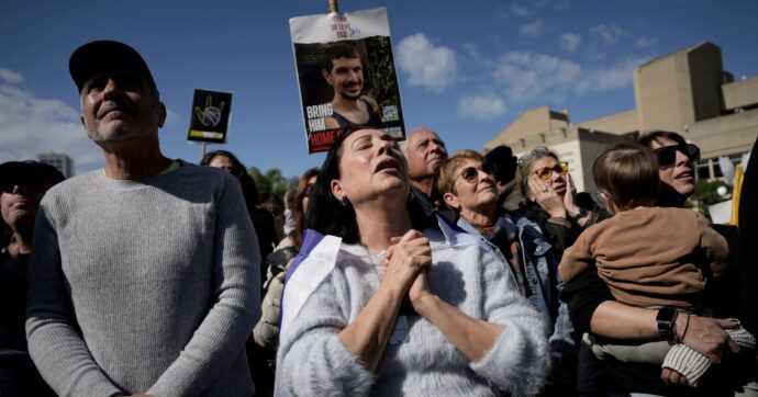 Gaza, oggi tre ostaggi per 369 palestinesi