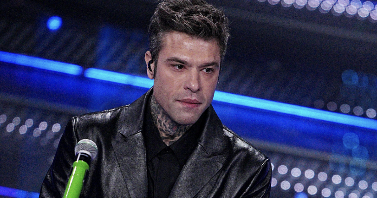 “Ti ho dato tutte le ragioni per essere una bella stro**a”: Fedez scosso ed emozionato durante l’esecuzione della cover con Masini a Sanremo 2025