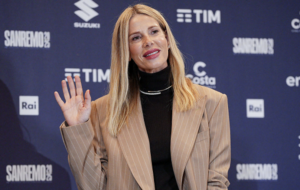 “Io non l’ho mai veramente sognato il palco dell’Ariston”: lo confessa Alessia Marcuzzi a Sanremo 2025