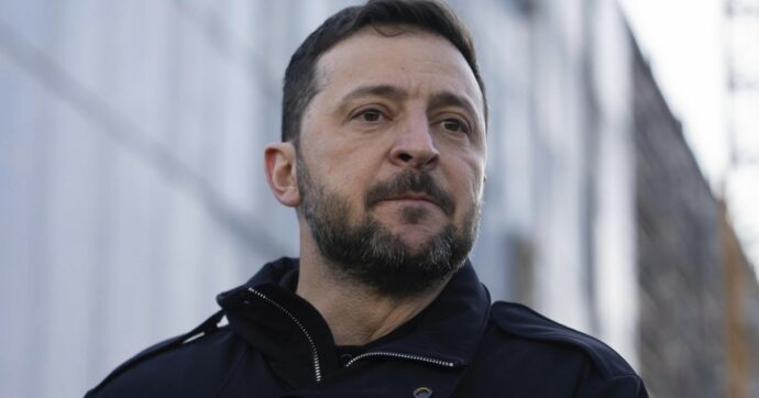 Zelensky verso la firma dell’accordo con gli Usa sui minerali critici (senza i “500 miliardi” chiesti da Trump). “Venerdì va a Washington”