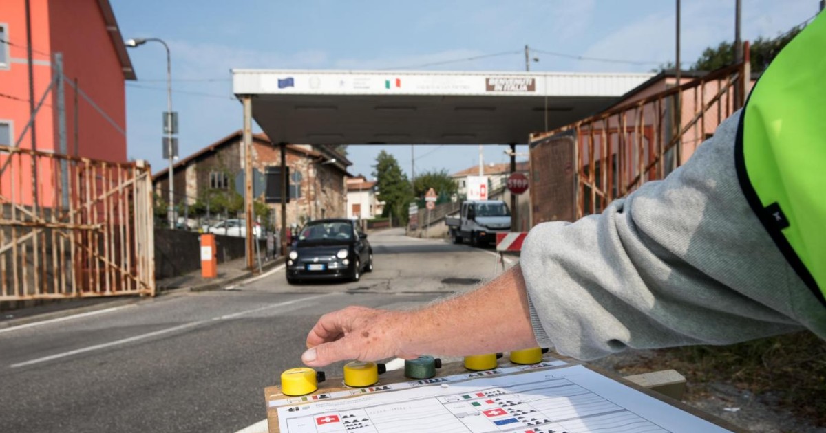 Un caso di mobbing con foto di due peni giganti scuote la giustizia della Svizzera italiana