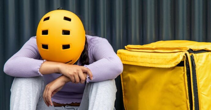 Molestie alle “troie”. Il sistema dei rider va in tilt sulle donne