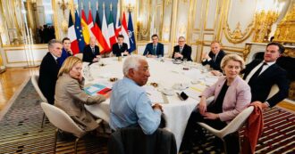 Copertina di Summit di Parigi sull’Ucraina, Meloni frena sull’invio di truppe. E Scholz: “Sbagliato parlare di militari sul terreno”. Starmer: “Vitali le garanzie Usa”