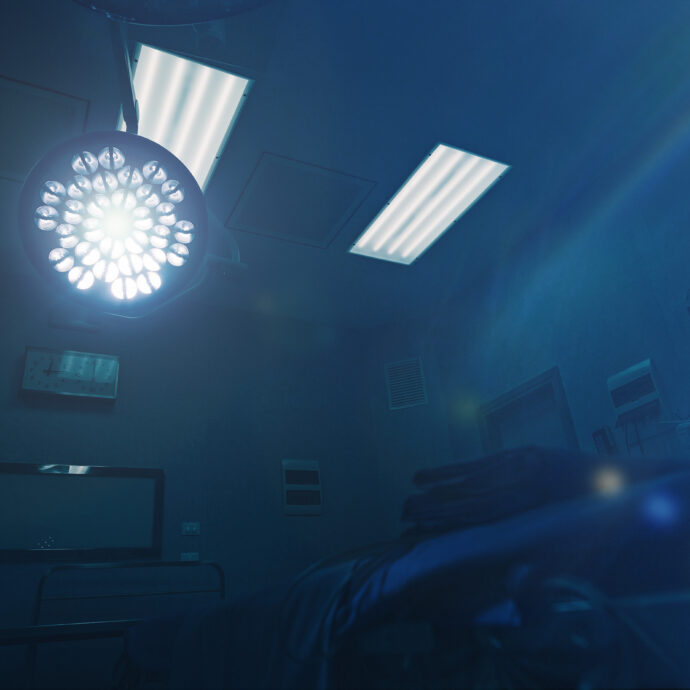 “L’anestesista mi ha mandato in overdose da Fentanyl: in quel limbo tra la vita e la morte non c’era Dio, era solo tutto bianco”: il racconto choc di James