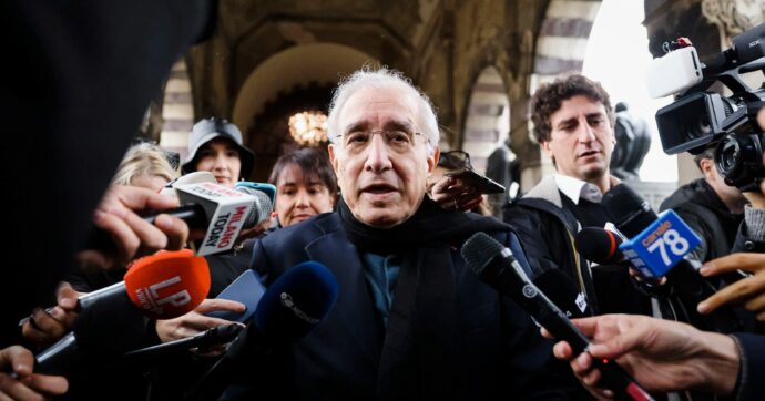 Processo Dell’Utri,  chiesto di spostare  processo a Milano