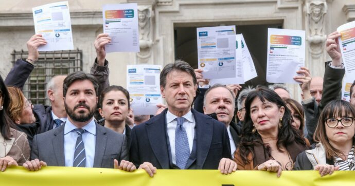 Giuseppe Conte: “Giorgia è ingessata, il vertice con Macron non aveva contenuti”