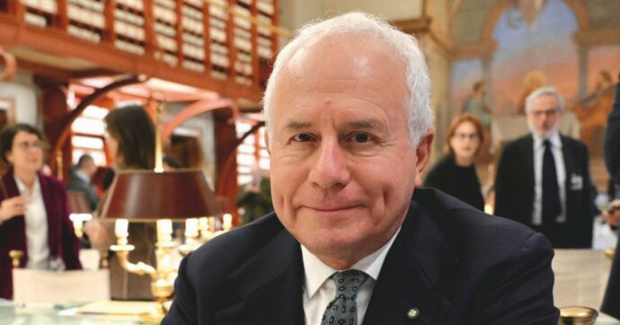 Marco Tarquinio: “Putin e Zelensky siano al tavolo di pace. Il ruolo dell’Ue? Pagare la ricostruzione”