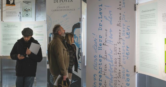 Primo Levi al “giro di posta”. In mostra le lettere dello scrittore