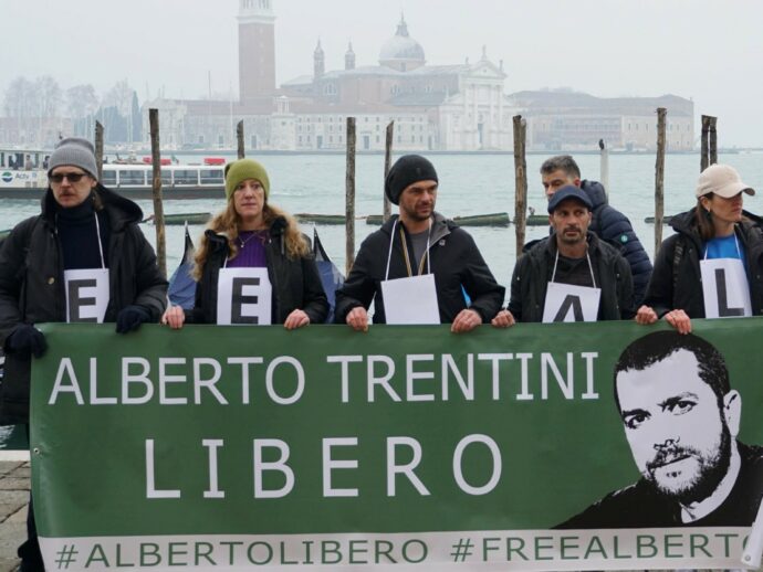 Vicenda Trentini: l’Italia è brava nella diplomazia silenziosa, ma c’è chi come me ha vissuto il peggio
