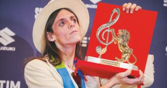 Copertina di L’elfo Corsi all’Eurovision: poesia, pasta e Maremma