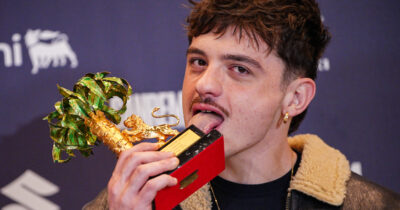 Copertina di Album e singoli più venduti nel primo semestre: trionfano Sanremo 2025 e Olly primo con “Tutta vita” e “Balorda nostalgia”. Record del volume di stream