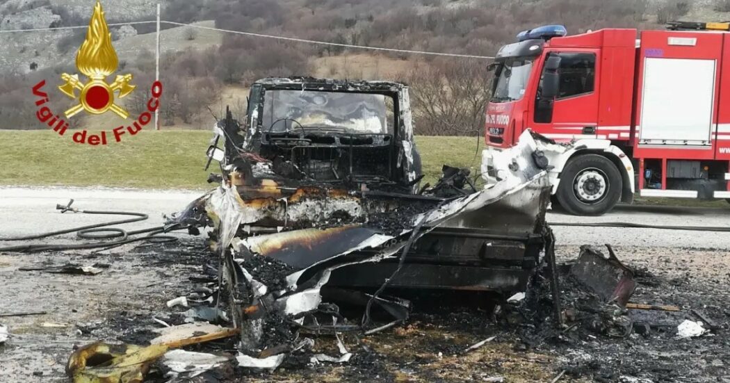 Camper in fiamme nel Perugino, bimba di 3 anni ricoverata in prognosi riservata. Feriti i genitori