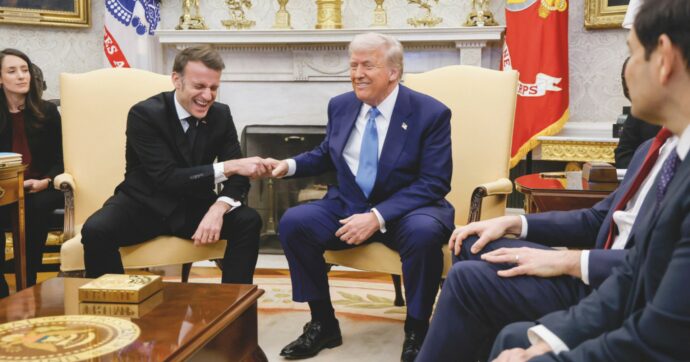 Macron il “pacificatore” offre le truppe a Donald